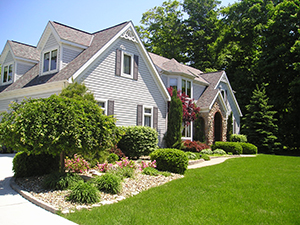 Landscapers and Lawncare Services in Cross Plains, TN